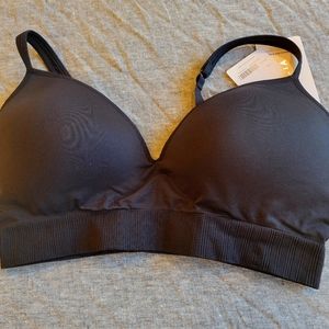 Athleta Embrace Bra
